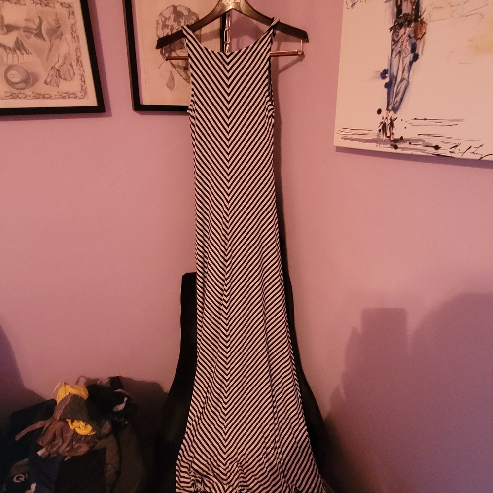 XS black/white striped maxi dress